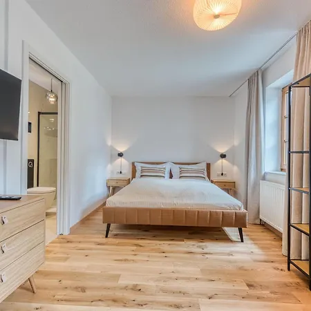Ela Apartamento